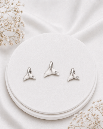 Picture of 925  Silver Whale Tail Pendant Set