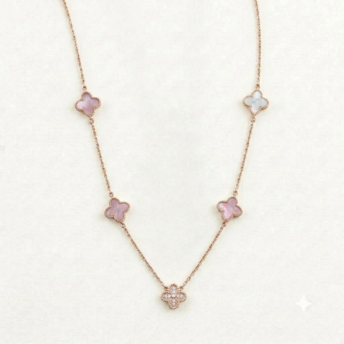 Picture of 925 Silver Clover  Chain & Necklace