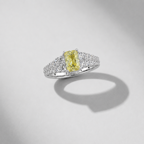 Picture of 925 Sterling Silver Yellow CZ Statement Ring