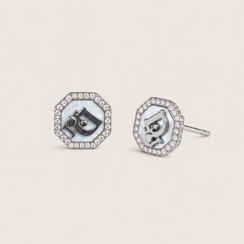 Picture of Mother of Pearl Octagon Stud Earrings