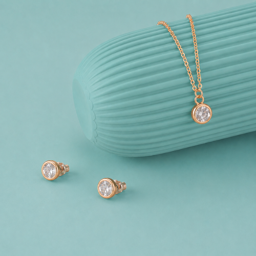 Picture of 925 Silver Gold Plated Solitaire Pendant